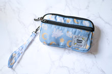 Load image into Gallery viewer, Dreamy Usagi Wallet Bag - 2 Colors
