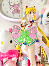 Load image into Gallery viewer, NEW Magical Girls Keychains
